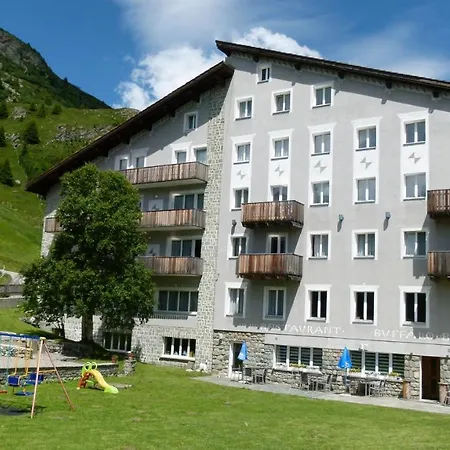 Apartment Grischuna
